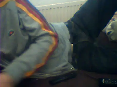 Snapshot of rimbaud77 chatting on May 19, 1:29 pm rimbaud77 online show from May 19, 1:29 pm