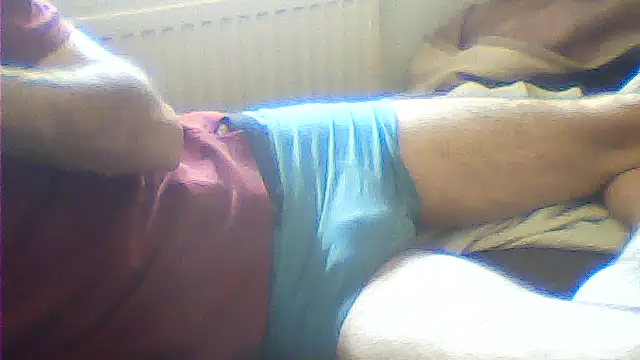 Snapshot of rimbaud77 chatting on June 2, 1:00 pm rimbaud77 online show from June 2, 1:00 pm