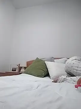 agustinalatina online show from February 22, 8:32 pm