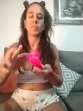 agustinalatina online show from September 24, 7:42 pm