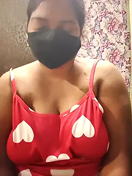 Liyaa 24 online show from March 25, 7:13 pm