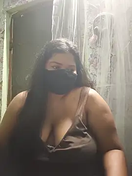 Snapshot of Liyaa_24 chatting on June 10, 10:00 pm Liyaa 24 online show from June 10, 10:00 pm