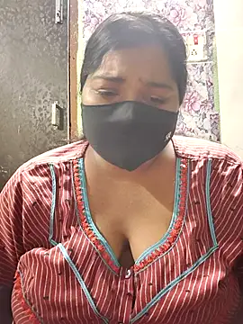 Liyaa 24 online show from April 20, 4:41 pm