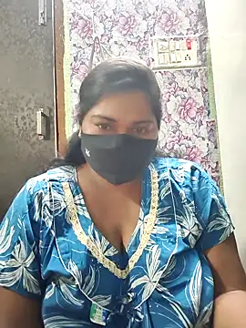 Liyaa 24 online show from April 9, 4:24 pm