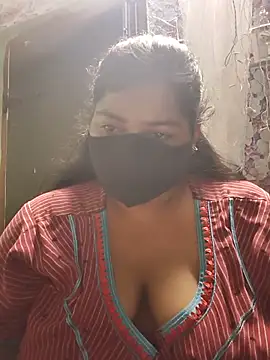 Snapshot of Liyaa_24 chatting on June 28, 3:29 pm Liyaa 24 online show from June 28, 3:29 pm