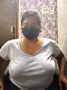 Liyaa 24 online show from March 22, 4:08 pm