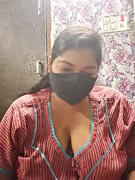 Liyaa 24 online show from March 26, 5:22 pm