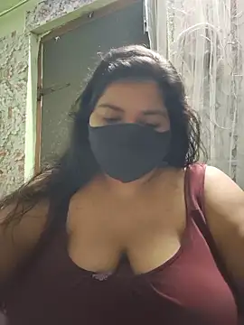 Snapshot of Liyaa_24 chatting on June 18, 5:18 pm Liyaa 24 online show from June 18, 5:18 pm