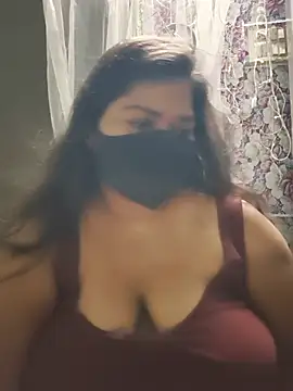 Snapshot of Liyaa_24 chatting on June 9, 4:19 pm Liyaa 24 online show from June 9, 4:19 pm
