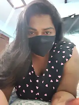 Liyaa 24 online show from April 3, 5:52 pm