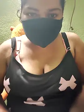 Liyaa 24 online show from February 7, 4:15 pm