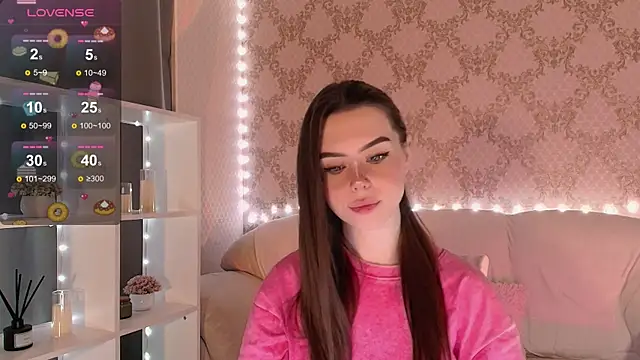 HolyMiax online show from November 26, 3:39 am