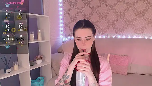 HolyMiax online show from March 2, 5:08 am