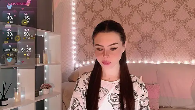 HolyMiax online show from December 4, 3:05 am