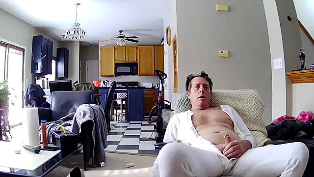 jocoff1 online show from November 30, 4:19 pm