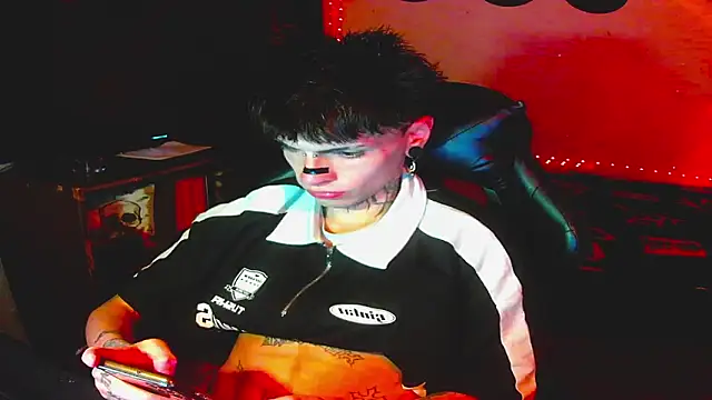 prince x dark online show from February 27, 11:48 pm