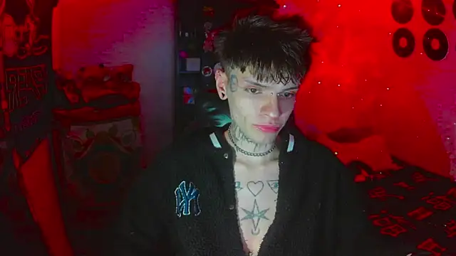 Snapshot of prince_x_dark chatting on September 9, 2:43 am prince x dark online show from September 9, 2:43 am