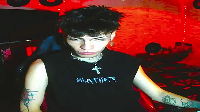 Snapshot of prince_x_dark chatting on April 22, 8:43 am prince x dark online show from April 22, 8:43 am