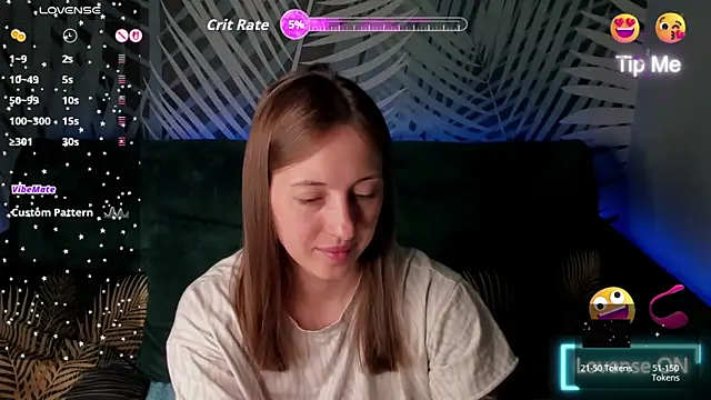 ChristyCrayme online show from May 14, 9:56 pm