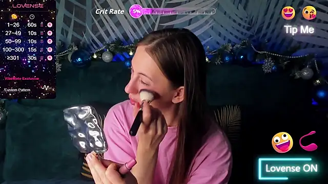 ChristyCrayme online show from December 19, 10:23 pm