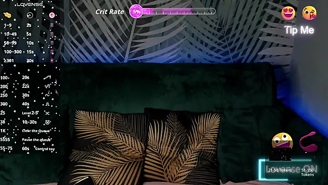 ChristyCrayme online show from March 29, 10:00 pm