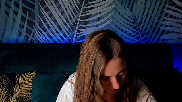 ChristyCrayme online show from February 4, 10:49 pm