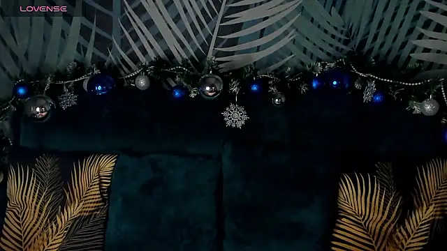 ChristyCrayme online show from January 7, 10:15 pm