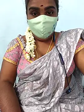 Snapshot of Tamil_riyalini12 chatting on December 4, 5:23 pm Tamil riyalini12 online show from December 4, 5:23 pm