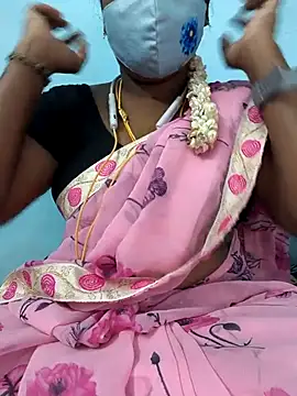 Snapshot of Tamil_riyalini12 chatting on November 2, 9:03 am Tamil riyalini12 online show from November 2, 9:03 am