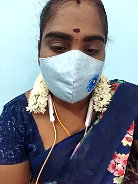 Snapshot of Tamil_riyalini12 chatting on October 30, 4:11 am Tamil riyalini12 online show from October 30, 4:11 am