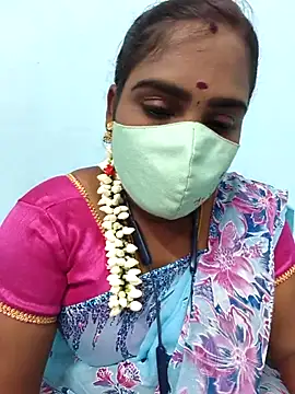 Snapshot of Tamil_riyalini12 chatting on October 8, 5:53 am Tamil riyalini12 online show from October 8, 5:53 am