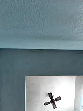 Snapshot of Tamil_riyalini12 chatting on December 13, 8:04 pm Tamil riyalini12 online show from December 13, 8:04 pm