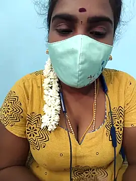 Snapshot of Tamil_riyalini12 chatting on September 24, 6:09 am Tamil riyalini12 online show from September 24, 6:09 am