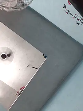 Snapshot of Tamil_riyalini12 chatting on November 18, 10:07 am Tamil riyalini12 online show from November 18, 10:07 am