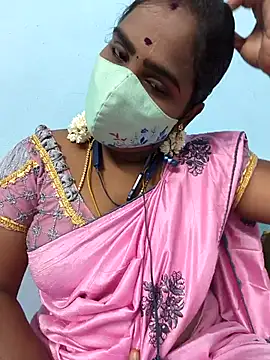 Snapshot of Tamil_riyalini12 chatting on October 6, 2:18 pm Tamil riyalini12 online show from October 6, 2:18 pm