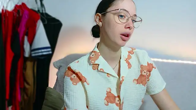 Ivanna  Rose online show from April 16, 7:53 am