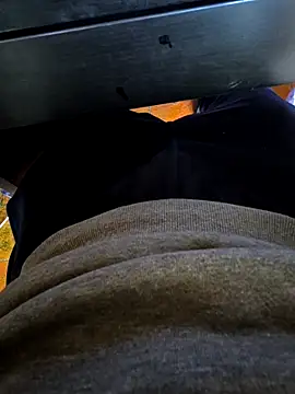 Snapshot of thedoctor977 chatting on November 11, 2:01 pm thedoctor977 online show from November 11, 2:01 pm