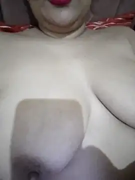 Snapshot of dina_hot_sex chatting on February 6, 7:48 am dina hot sex online show from February 6, 7:48 am