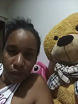 Snapshot of EbonyHorrny chatting on June 26, 3:01 am EbonyHorrny online show from June 26, 3:01 am