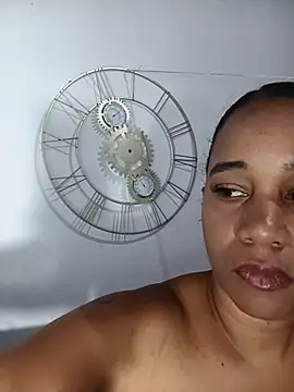 EbonyHorrny online show from May 8, 1:37 pm