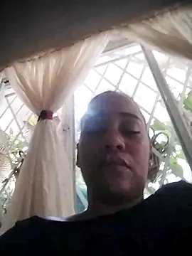 Snapshot of EbonyHorrny chatting on February 22, 4:52 pm EbonyHorrny online show from February 22, 4:52 pm