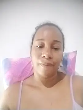 Snapshot of EbonyHorrny chatting on January 10, 2:23 pm EbonyHorrny online show from January 10, 2:23 pm