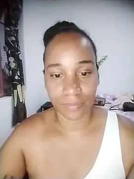 Snapshot of EbonyHorrny chatting on October 28, 10:09 pm EbonyHorrny online show from October 28, 10:09 pm