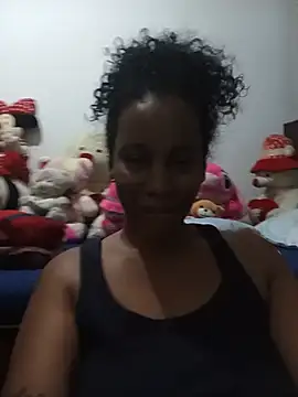 Snapshot of EbonyHorrny chatting on July 1, 1:06 am EbonyHorrny online show from July 1, 1:06 am