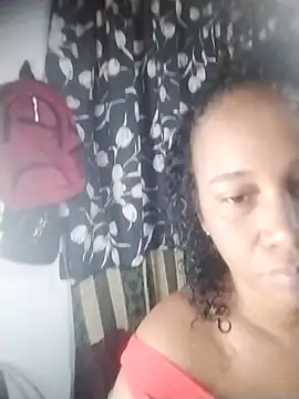 Snapshot of EbonyHorrny chatting on November 21, 12:26 pm EbonyHorrny online show from November 21, 12:26 pm