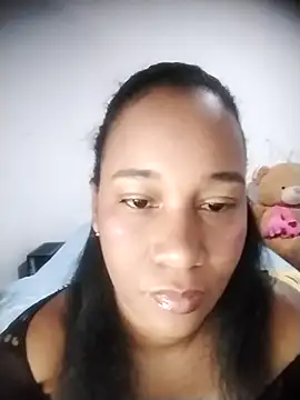 Snapshot of EbonyHorrny chatting on November 11, 1:28 pm EbonyHorrny online show from November 11, 1:28 pm