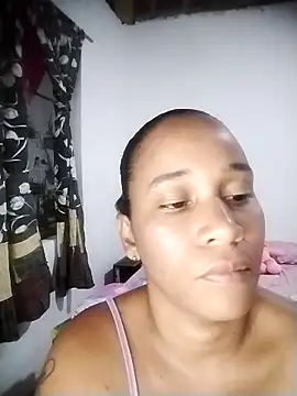 Snapshot of EbonyHorrny chatting on November 7, 2:49 am EbonyHorrny online show from November 7, 2:49 am