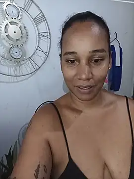 EbonyHorrny online show from May 16, 9:52 am