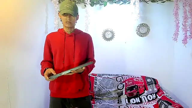 Bastian boyshot77 online show from February 14, 1:22 pm