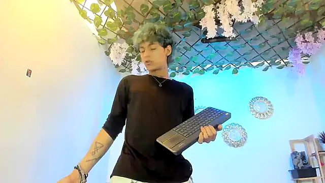 Bastian boyshot77 online show from October 25, 2:50 pm